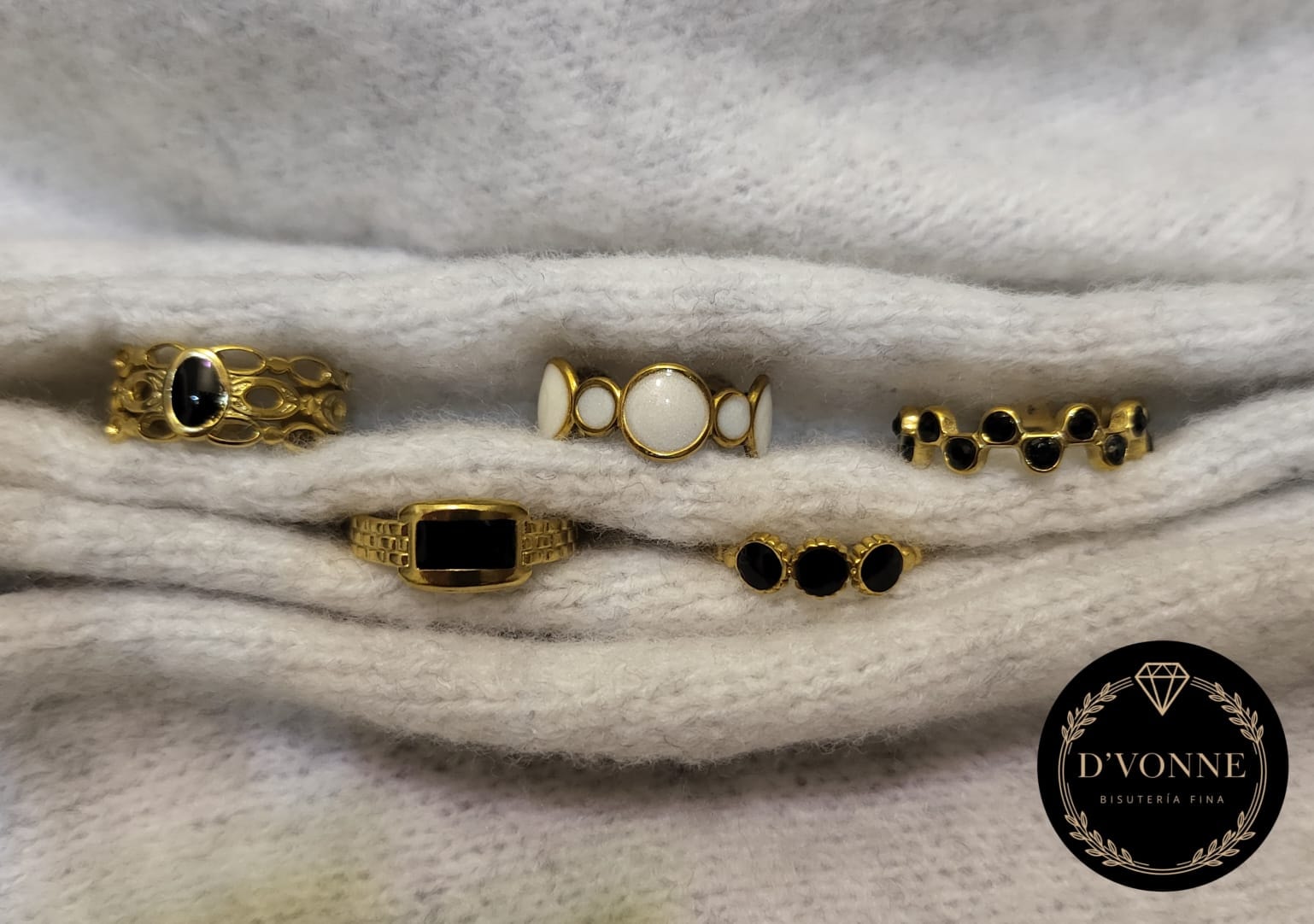 Anillos